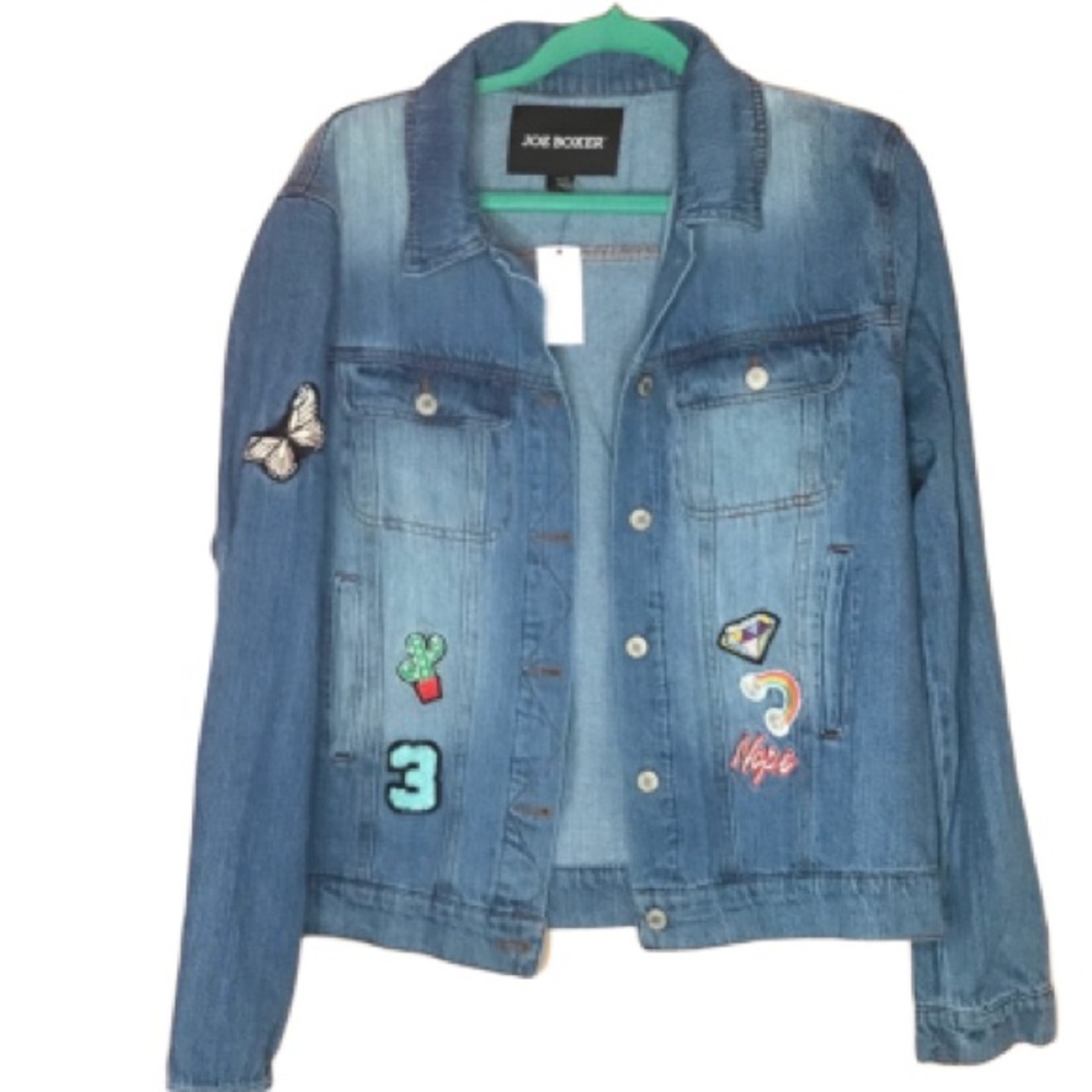 JOE BOXER. Juniors 3X Jean jacket. With patches
